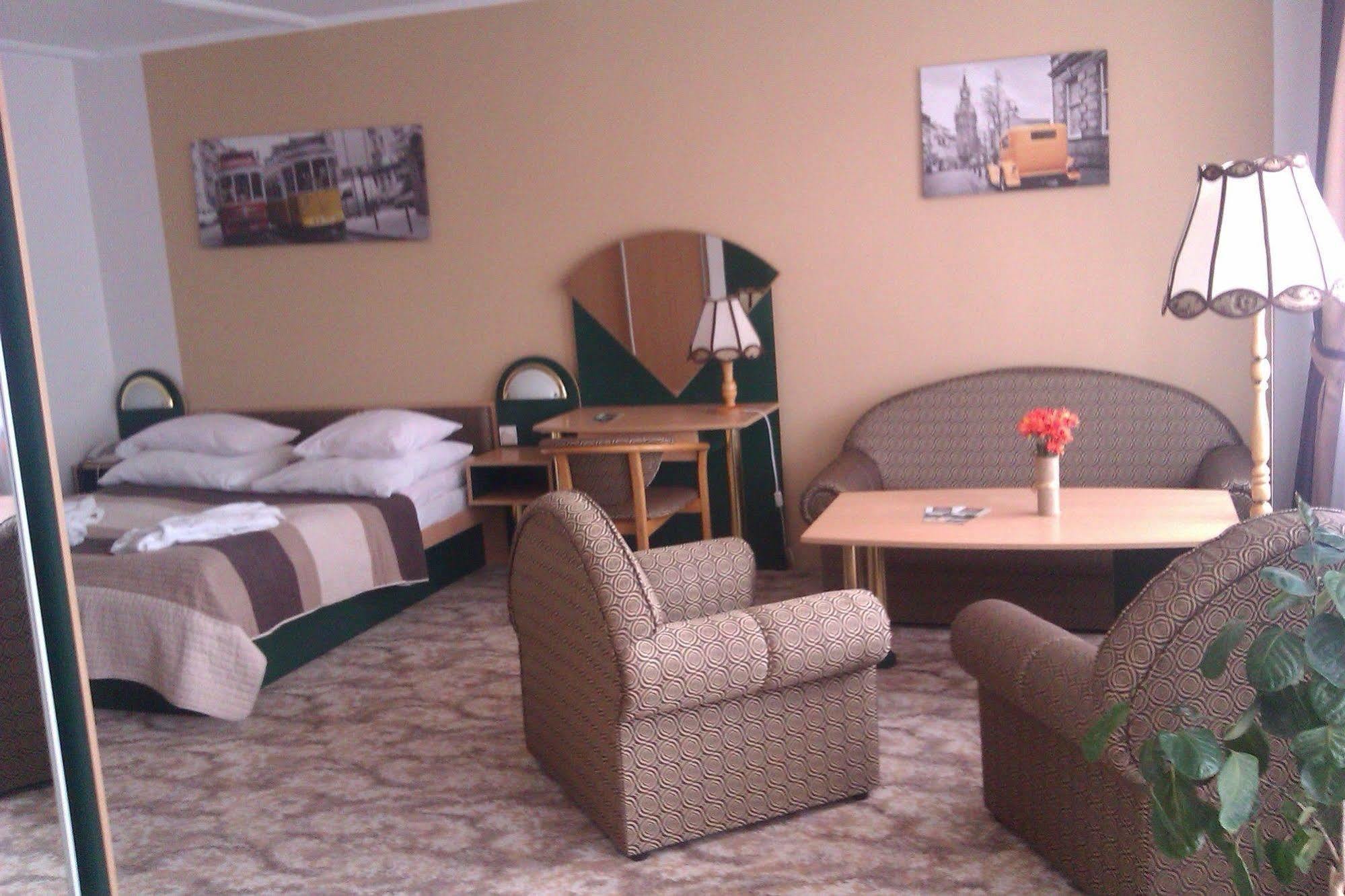 Hotel Gromada Medical SPA Busko Zdrój Exterior foto